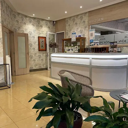 San Luis Hotel 2*